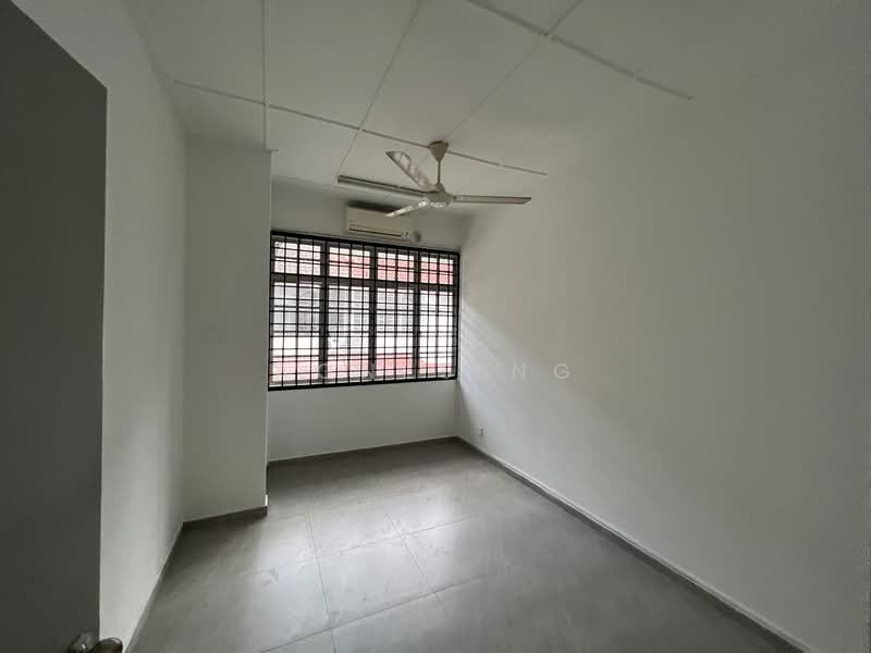 For Rent - Taman Perling