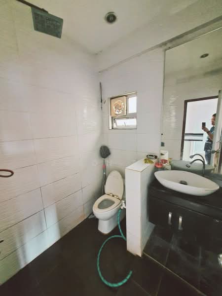 Apartment for Sale at Kantan Court - Jason Tan - Bathroom - PropertyGuru.com.my