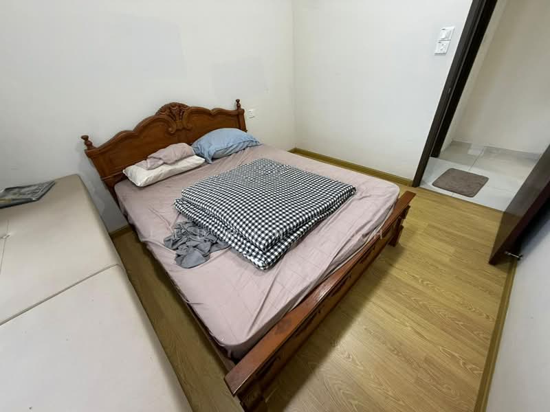 Condominium for Rent at Amberside @ Country Garden Danga Bay - Eldwin Soh - Bedroom - PropertyGuru.com.my