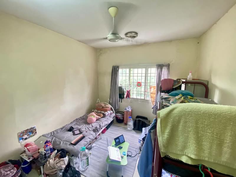 Condominium for Sale at Kristal Heights - Bryan Yeoh - Bedroom - PropertyGuru.com.my