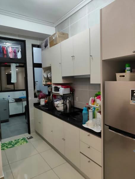 Service Residence for Sale at Twin Tower Residence - Pauline Ng - Kitchen - PropertyGuru.com.my
