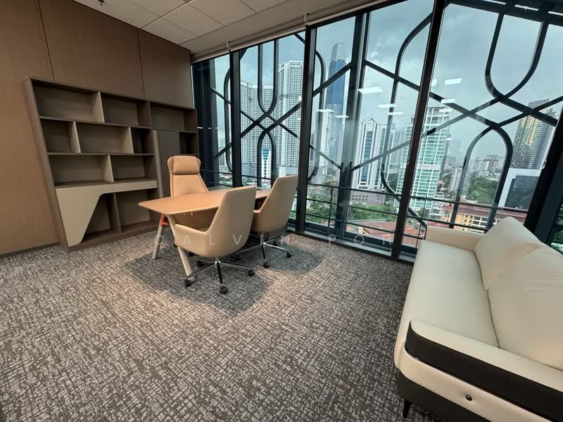 Pejabat untuk Disewa di KLCC (KL City Centre) - Calvin Poh - Study - PropertyGuru.com.my