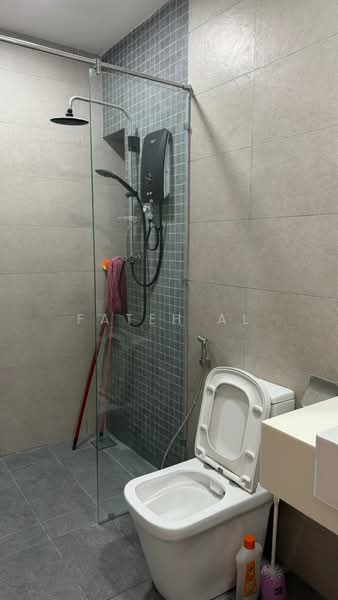 Kondominium untuk Disewa di Bangsar Hill Park - Fateh AL - Bathroom - PropertyGuru.com.my