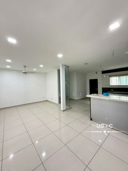 2-storey Terraced House for Sale in Klang (Selangor) - Joel Sia - Living Room - PropertyGuru.com.my