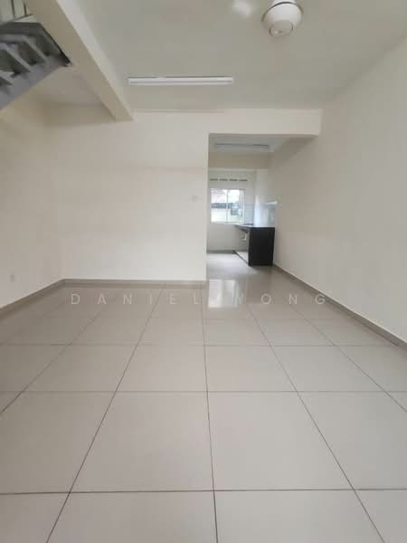 Rumah Teres 2 Tingkat untuk Dijual di Taman Cahaya Masai (Pasir Gudang) - Daniel Yong - Interior - PropertyGuru.com.my