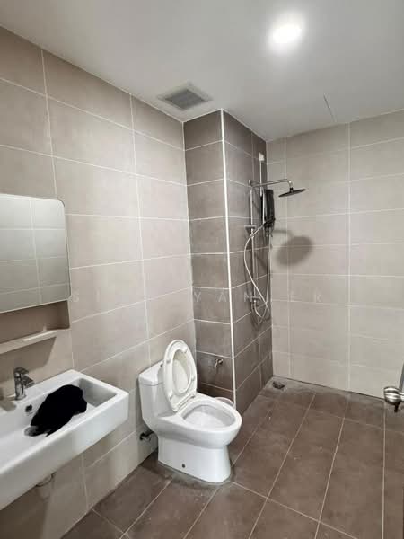 Service Residence for Rent at Wave @ Marina Cove - Siow Yan Er - Bathroom - PropertyGuru.com.my