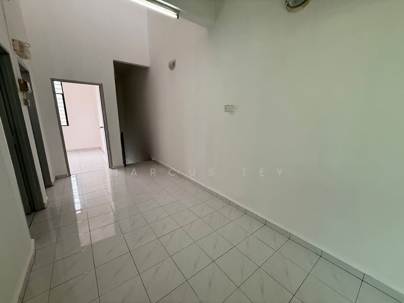 Rumah Teres 2 Tingkat untuk Dijual di Taman Aman (Kluang) - Marcus Tey - Interior - PropertyGuru.com.my