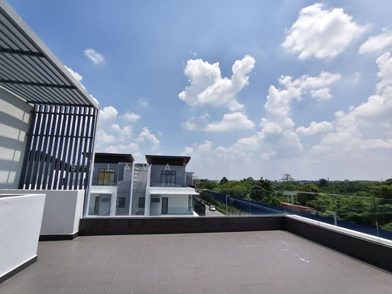 Rumah Berkembar untuk Dijual di Shah Alam (Selangor) - Salawati Busro - Exterior - PropertyGuru.com.my