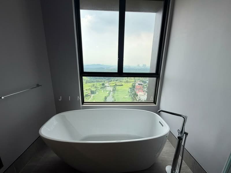 Kondominium untuk Disewa di Aetas Damansara - Jin Hoe Gan - Bathroom - PropertyGuru.com.my