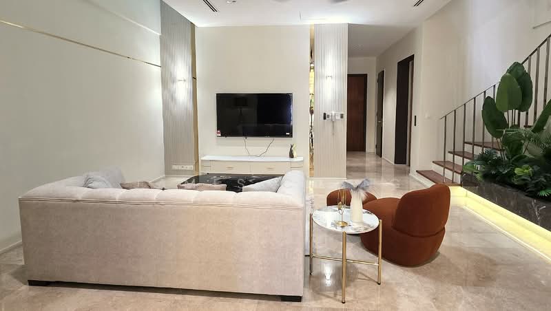 3-storey Terraced House for Sale in Taman Sri Hartamas (Sri Hartamas) - James Chang - Living Room - PropertyGuru.com.my