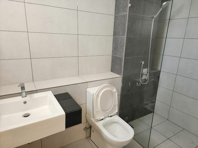 2-storey Terraced House for Rent in Bandar Gamuda Cove (Dengkil) - Krystal Lim - Bathroom - PropertyGuru.com.my