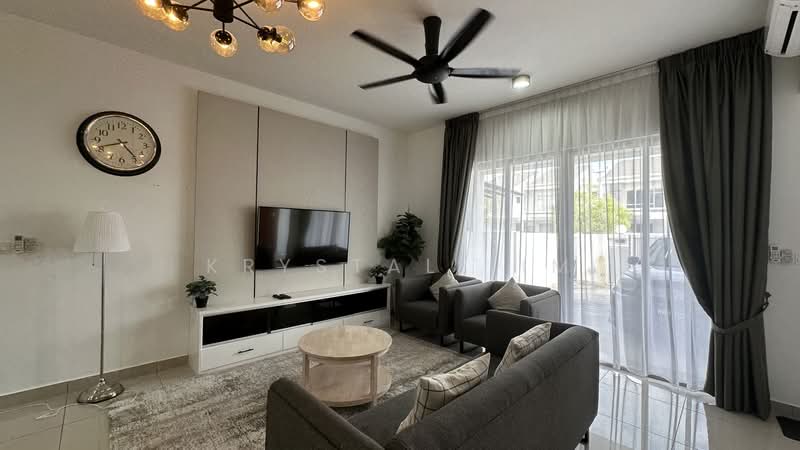 Rumah Teres 2-Tingkat untuk Disewa di Bandar Gamuda Cove (Dengkil) - Krystal Lim - Living Room - PropertyGuru.com.my