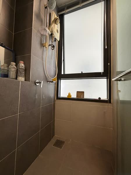 Servis Apartment untuk Disewa di Solstice @ Pan'gaea - Elyn Teh - Bathroom - PropertyGuru.com.my