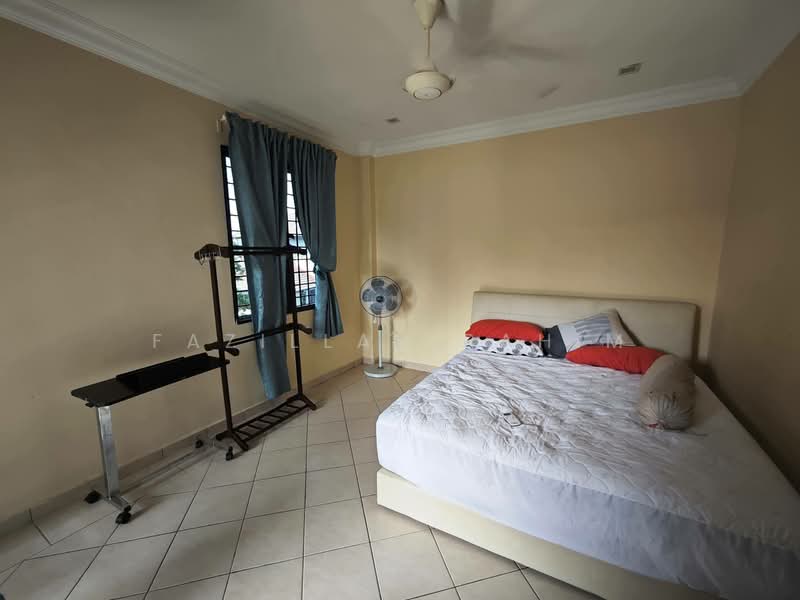 Condominium for Sale at Sri Lojing Condominiums - Fazillah Rahim - Bedroom - PropertyGuru.com.my
