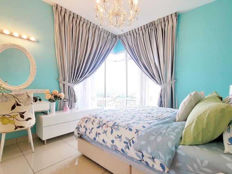 Apartment for Sale at Austin Suites (Permata Austin) - Calvin Kiew - Bedroom - PropertyGuru.com.my