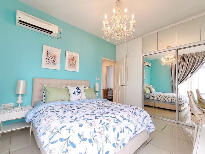 Apartment for Sale at Austin Suites (Permata Austin) - Calvin Kiew - Bedroom - PropertyGuru.com.my