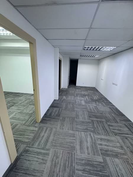 Kedai untuk Disewa di SS15 (Subang Jaya) - Erica Law - Corridor - PropertyGuru.com.my