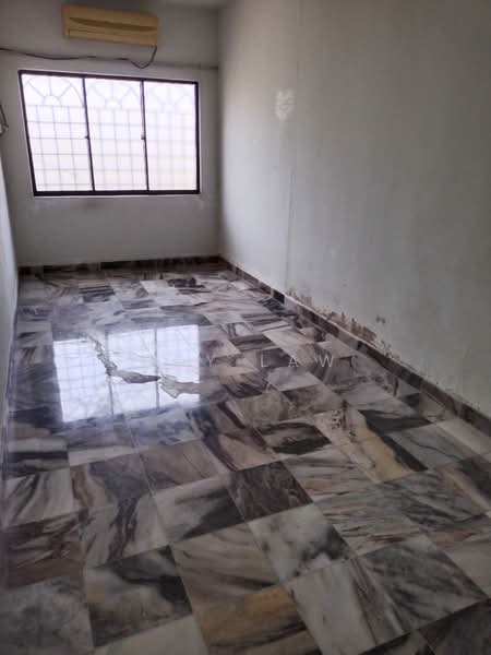 For Rent - Bandar Springhill
