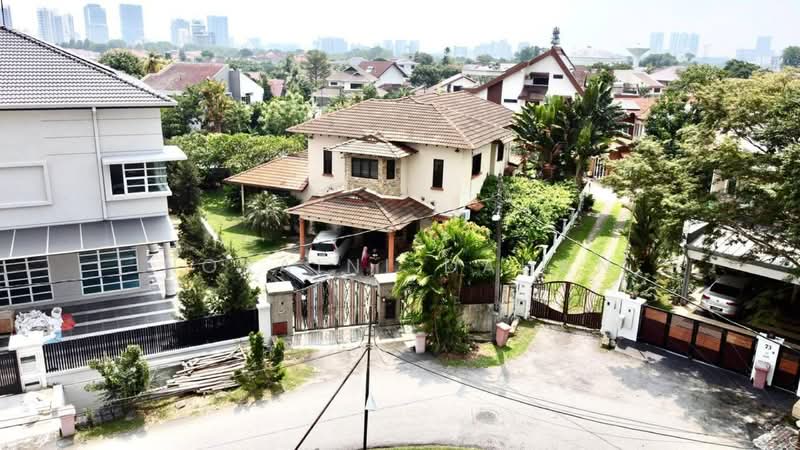 Untuk Dijual - Kampung Tunku