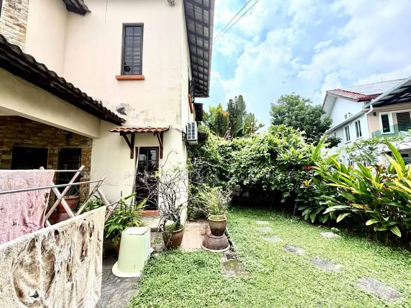 Untuk Dijual - Kampung Tunku