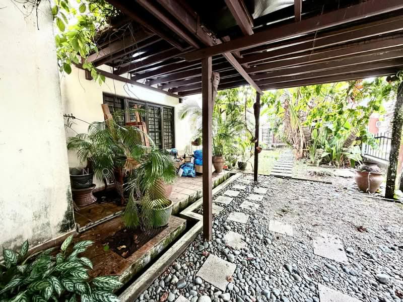 Untuk Dijual - Kampung Tunku