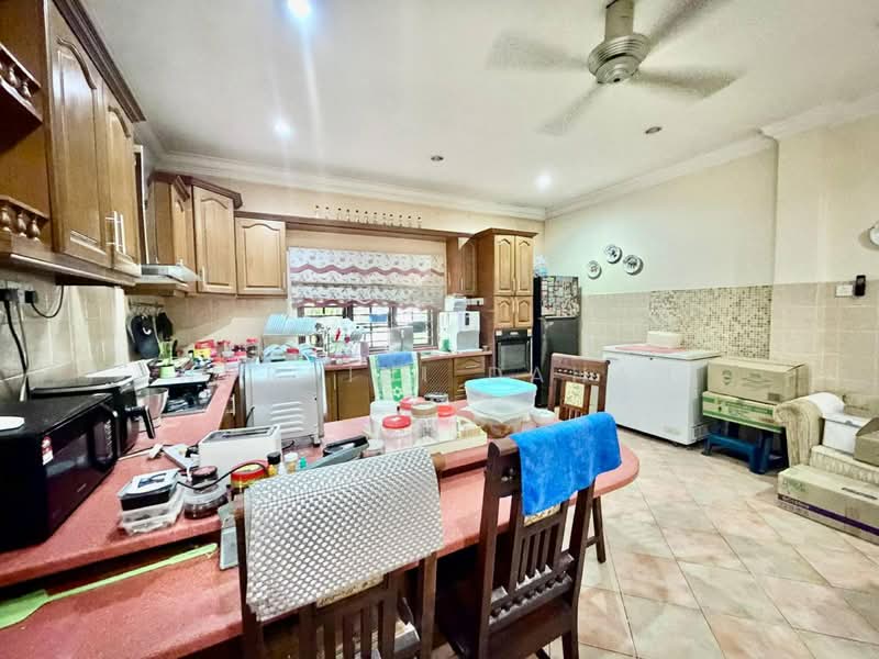 Untuk Dijual - Kampung Tunku