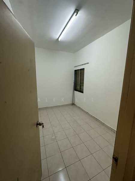 Flat for Sale at Taman Tenaga - Alex Lee - PropertyGuru.com.my