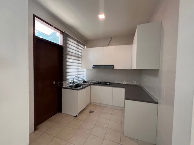 Rumah Banglo untuk Dijual di Bandar Mahkota Cheras (Cheras) - Shanny Tan - Kitchen - PropertyGuru.com.my