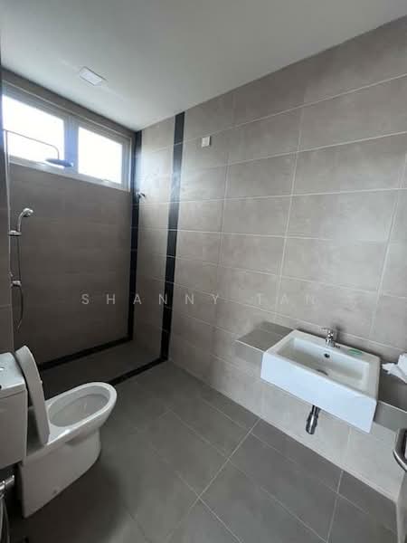 Rumah Banglo untuk Dijual di Bandar Mahkota Cheras (Cheras) - Shanny Tan - Bathroom - PropertyGuru.com.my
