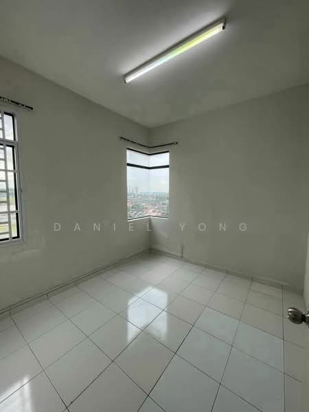 Servis Apartment untuk Dijual di Jentayu Residensi @ Tampoi - Daniel Yong - View - PropertyGuru.com.my