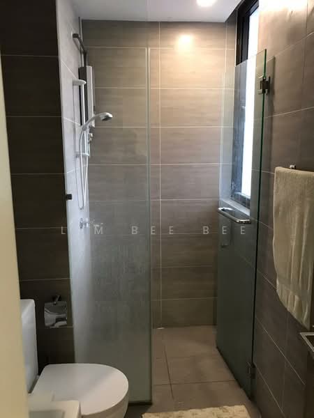 Servis Apartment untuk Disewa di Icon Residenz 2 @ Icon City - Lim Bee Bee - Bathroom - PropertyGuru.com.my