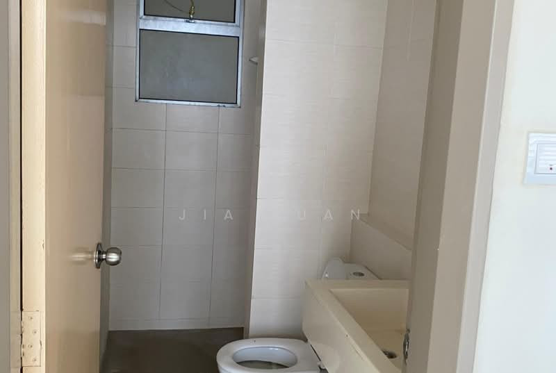 Service Residence for Sale at Platinum Lake PV 21 - Jia Xuan - Bathroom - PropertyGuru.com.my