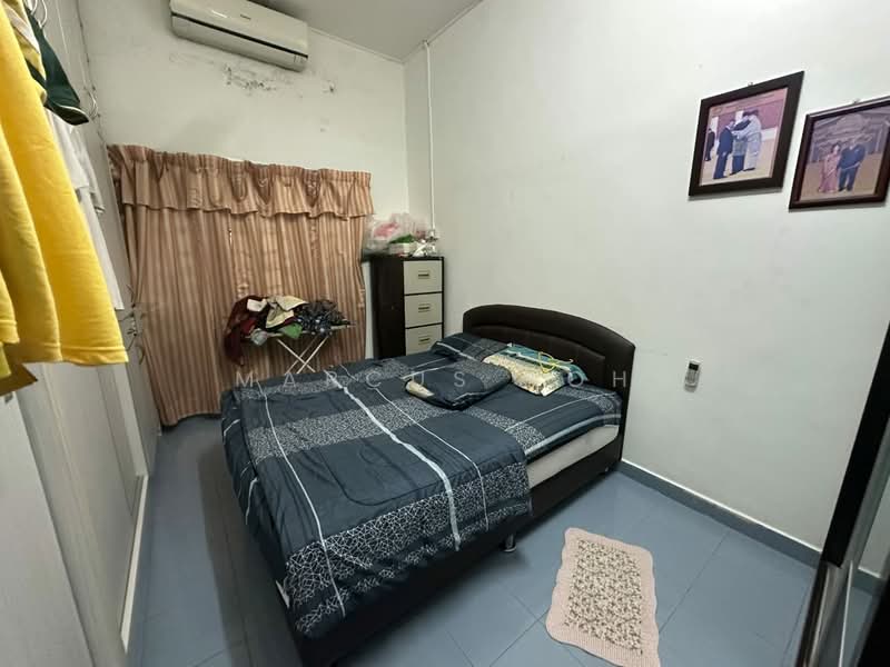 Rumah Teres 1 Tingkat untuk Dijual di Taman Ehsan (Kepong) - Marcus Koh - Bedroom - PropertyGuru.com.my