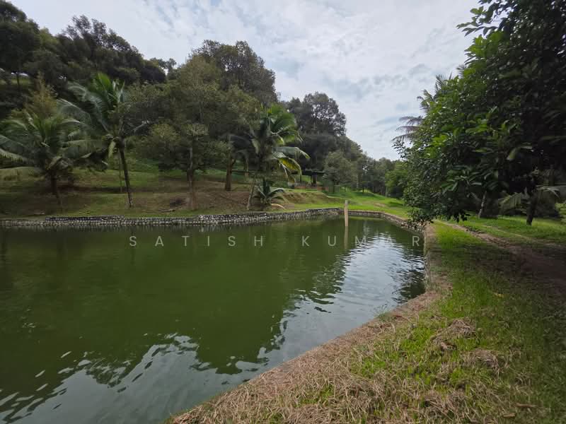 For Sale - Bandar Tras
