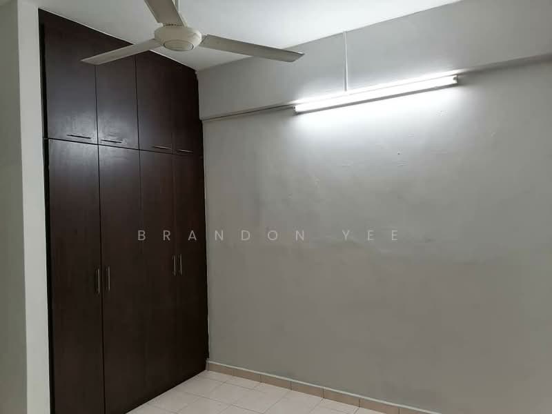 Apartment for Sale at Red Ruby - Brandon Yee - Bedroom - PropertyGuru.com.my