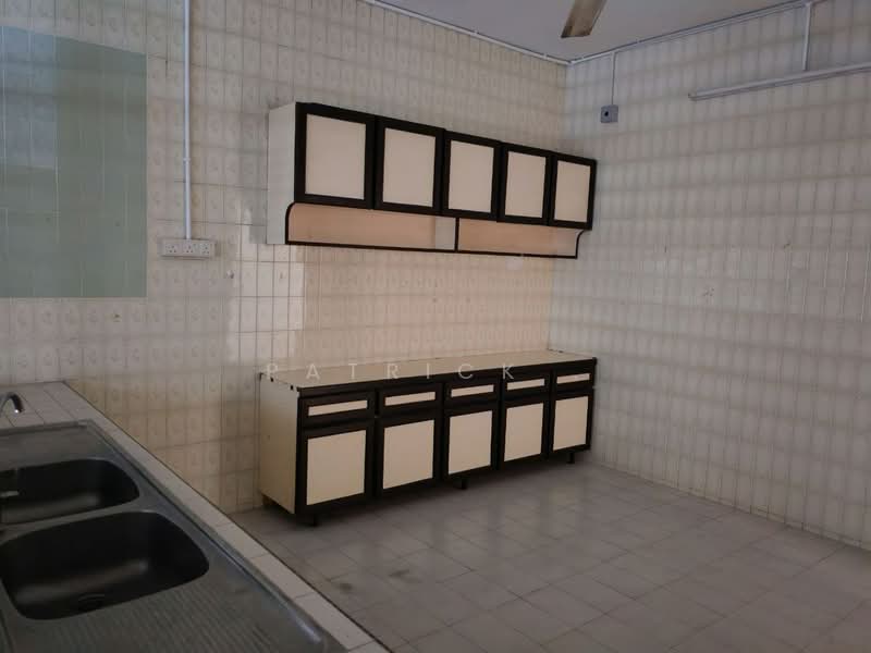 Shop / Office for Rent in Gurney Drive (Penang) - Patrick . - Kitchen - PropertyGuru.com.my