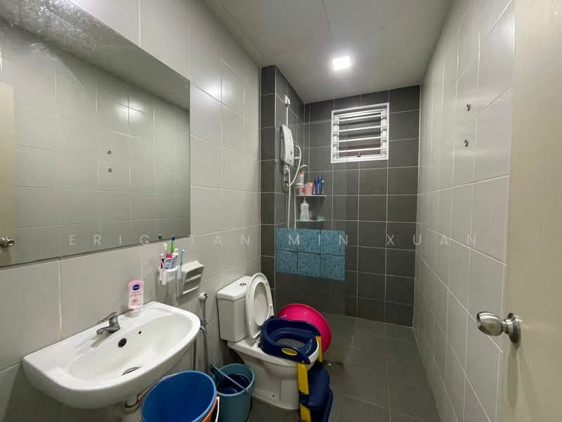 Service Residence for Rent at BSP 21 - Eric Tan Min Xuan - Bathroom - PropertyGuru.com.my
