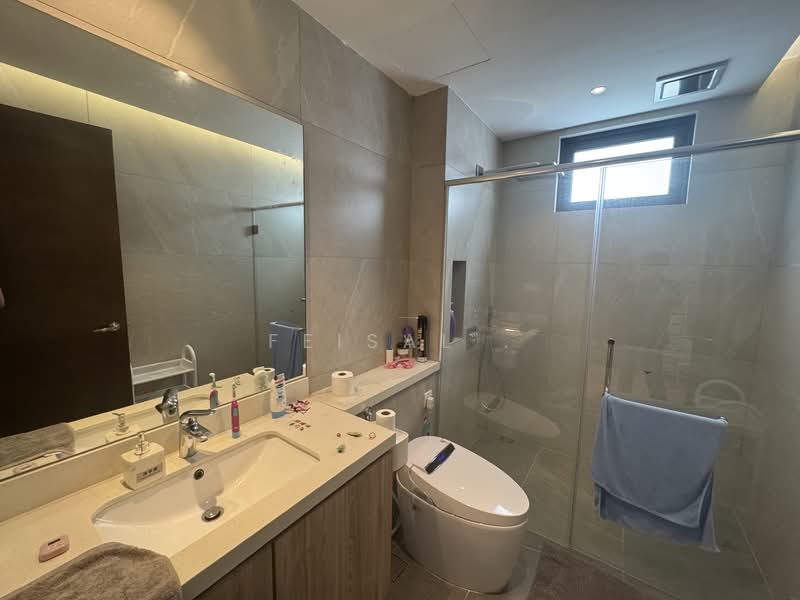 Rumah Banglo untuk Dijual di Selangor Polo Residency (Kota Damansara) - Feisal . - Bathroom - PropertyGuru.com.my