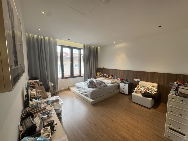 Rumah Banglo untuk Dijual di Selangor Polo Residency (Kota Damansara) - Feisal . - Bedroom - PropertyGuru.com.my