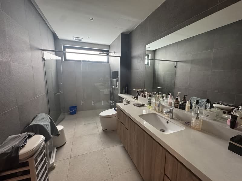Rumah Banglo untuk Dijual di Selangor Polo Residency (Kota Damansara) - Feisal . - Bathroom - PropertyGuru.com.my