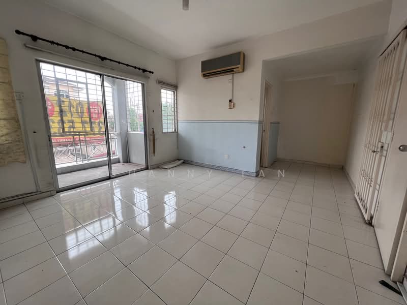 Rumah Teres 2.5 Tingkat untuk Dijual di Bandar Mahkota Cheras (Cheras) - Shanny Tan - Living Room - PropertyGuru.com.my