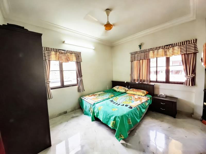 Condominium for Sale at Allamanda - Sam Lam - Bedroom - PropertyGuru.com.my