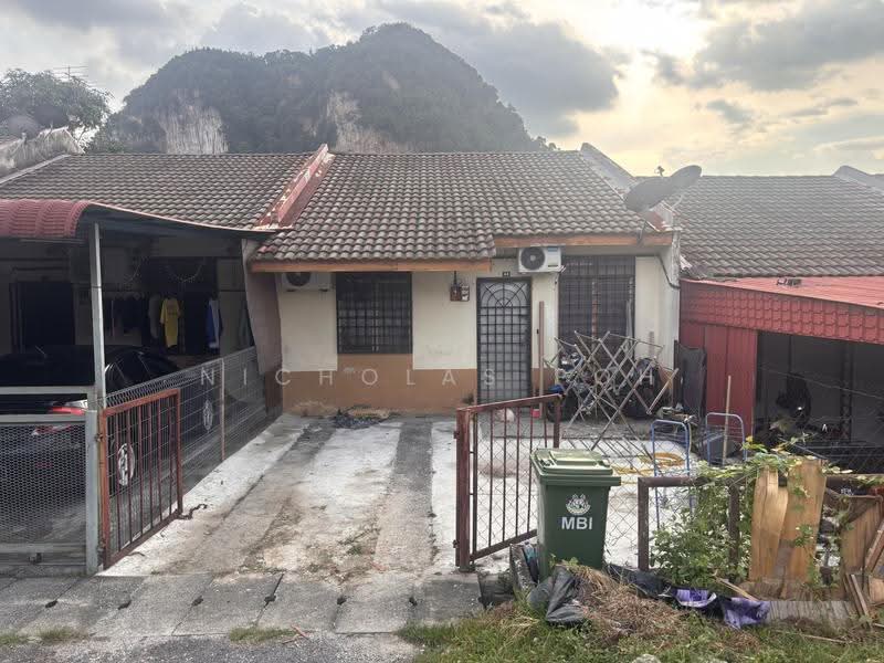 1-storey Terraced House for Sale in Taman Ukay Raya (Tambun) - Nicholas Poh - PropertyGuru.com.my