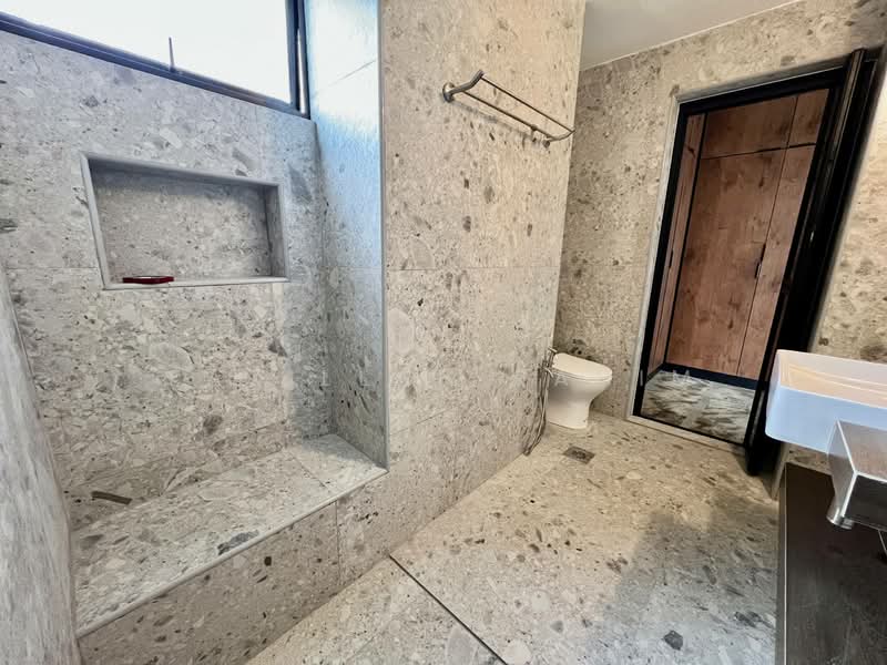 Kondominium untuk Disewa di Antah Tower - Fazillah Rahim - Bathroom - PropertyGuru.com.my