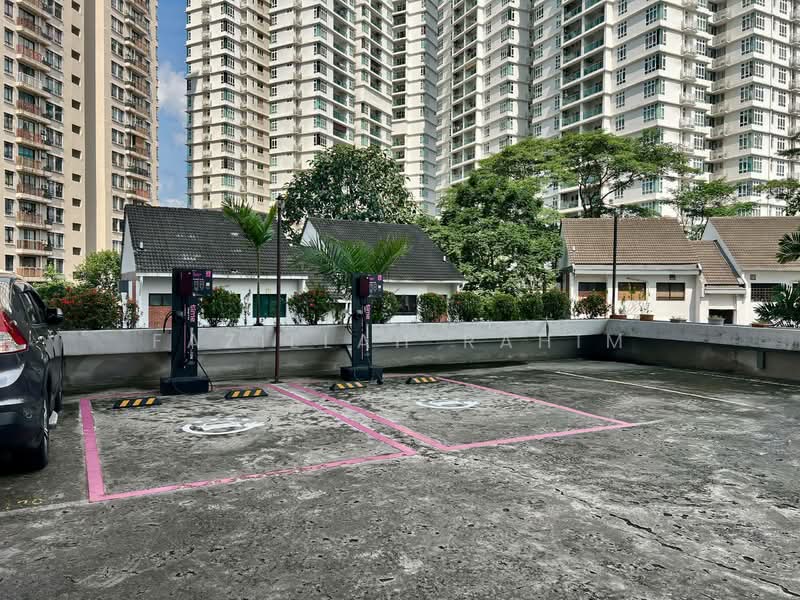 Kondominium untuk Disewa di Antah Tower - Fazillah Rahim - Exterior - PropertyGuru.com.my
