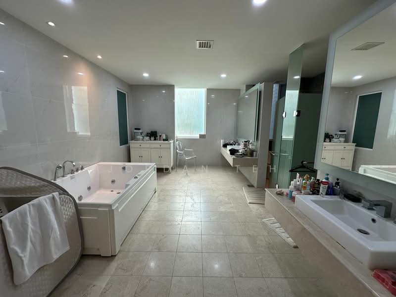 Semi-Detached House for Sale in Petaling Jaya (Selangor) - Jordan Teh - Bathroom - PropertyGuru.com.my