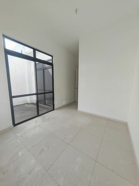 Cluster House for Sale in Taman Ekoflora (Johor Bahru) - Tok CJ - Interior - PropertyGuru.com.my