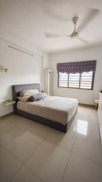 Kondominium untuk Dijual di Hijauan Puteri Condominium - Shanice Low - Bedroom - PropertyGuru.com.my