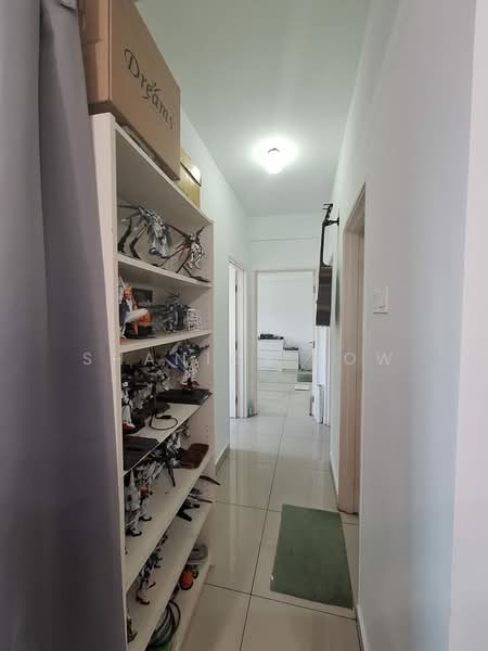 Condominium for Sale at Hijauan Puteri Condominium - Shanice Low - Corridor - PropertyGuru.com.my