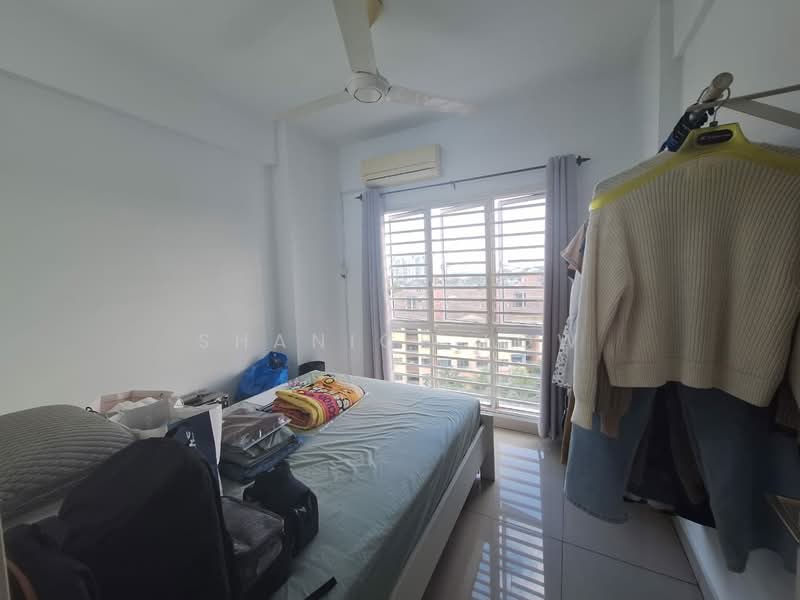 Condominium for Sale at Hijauan Puteri Condominium - Shanice Low - Bedroom - PropertyGuru.com.my